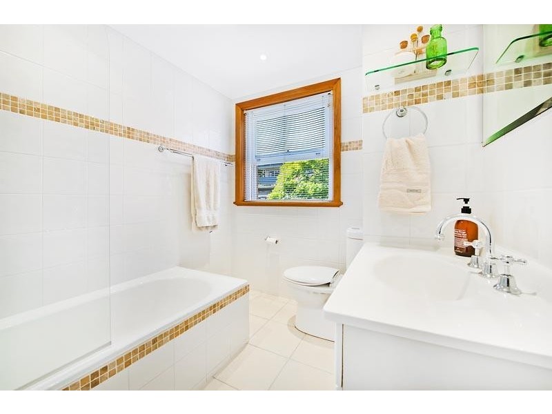 8/33a Dalley Street, Queenscliff NSW 2096