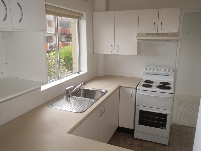 10/18 Campbell Parade, Manly Vale NSW 2093