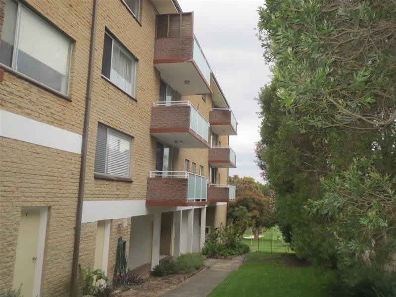 10/18 Campbell Parade, Manly Vale NSW 2093