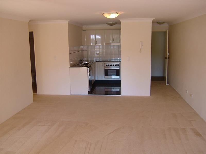 17/1-3 Funda Place, Brookvale NSW 2100