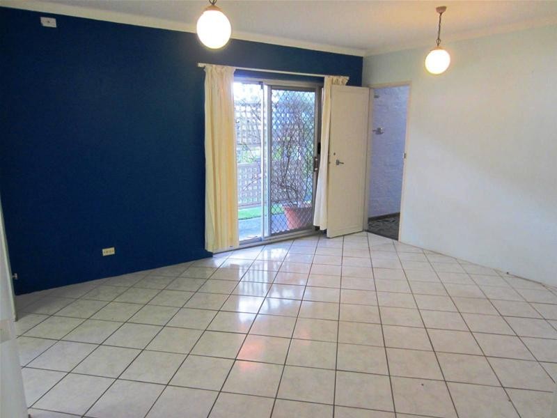 1/15 Lismore  Avenue, Dee Why NSW 2099