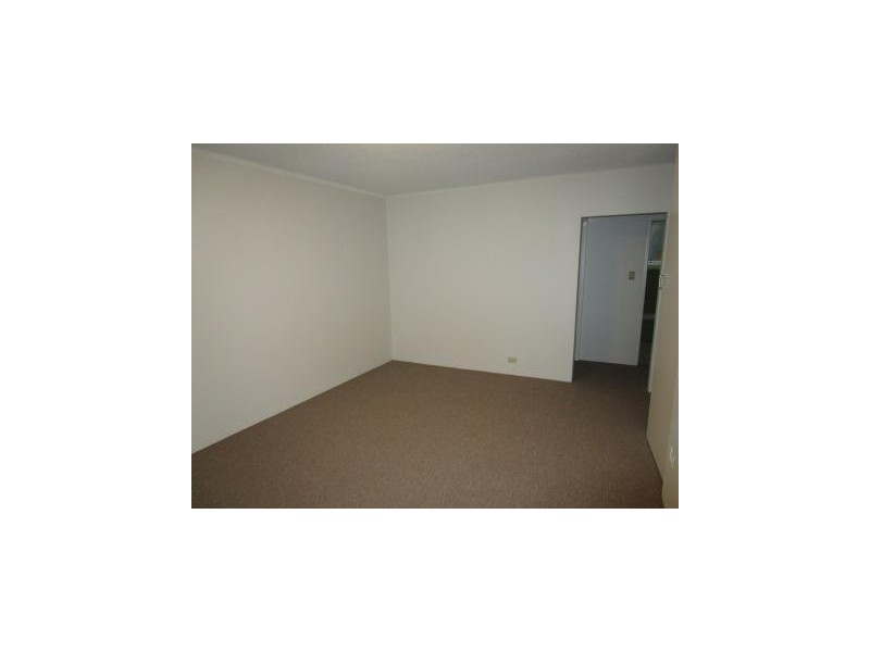 2/14 Fairway Close, Manly Vale NSW 2093