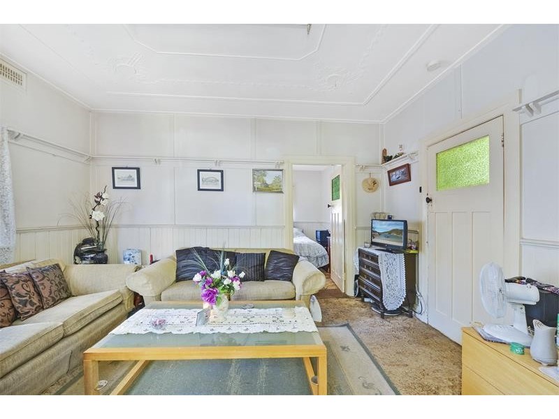 6 Tor Road, Dee Why NSW 2099