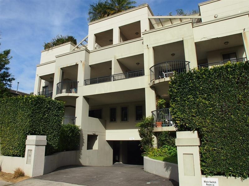 11/11 Sturdee Parade, Dee Why NSW 2099