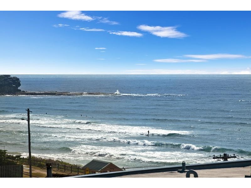 16/52-58 Carrington Parade, Curl Curl NSW 2096