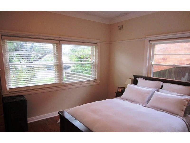 9 Parkes Street, Manly Vale NSW 2093