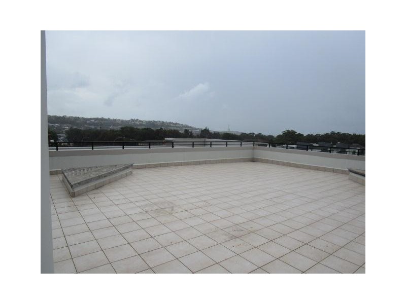 15/3-11 Hawkesbury Avenue, Dee Why NSW 2099