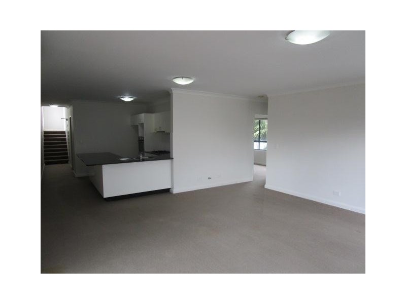 15/3-11 Hawkesbury Avenue, Dee Why NSW 2099