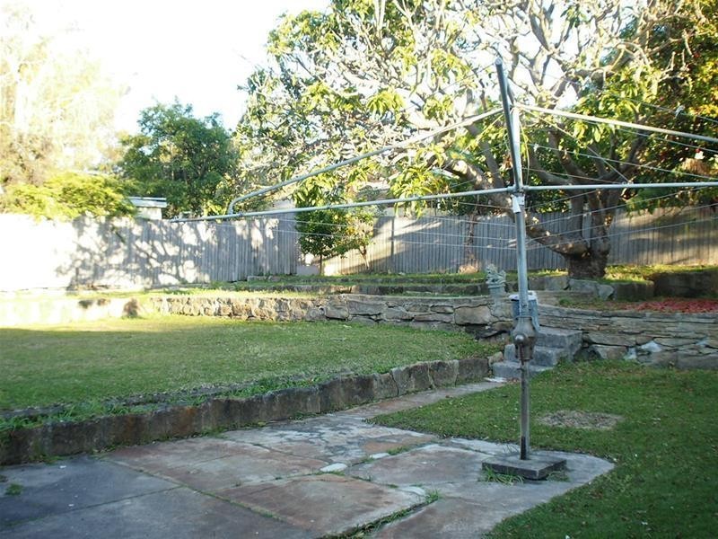 135 Campbell Parade, Manly Vale NSW 2093