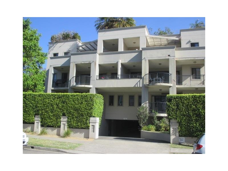 29/11 Sturdee Parade, Dee Why NSW 2099