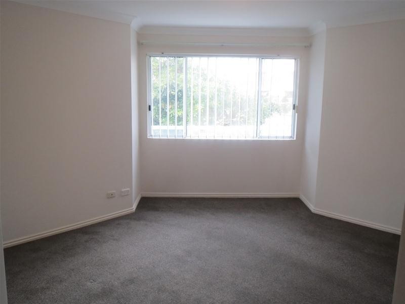 12/132 Pacific Parade, Dee Why NSW 2099