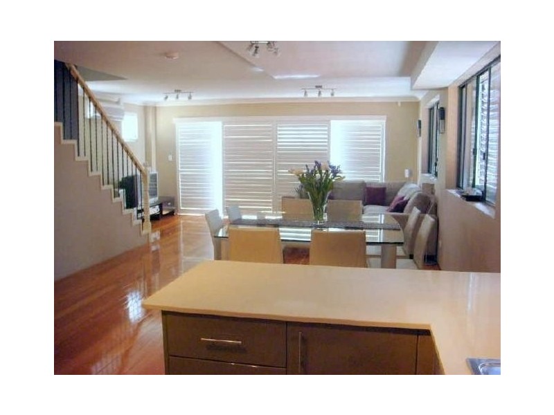 9/22 Pacific Parade, Dee Why NSW 2099