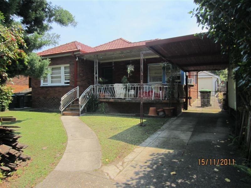 447 Condamine Street, Allambie NSW 2100