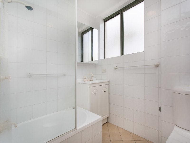 2/18  West Street, Balgowlah NSW 2093