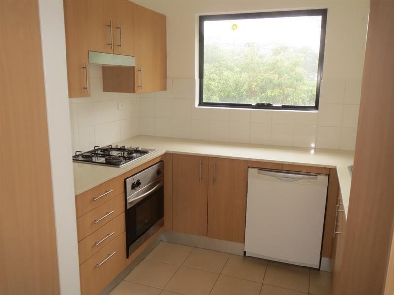 11/74 Old Pittwater Road, Brookvale NSW 2100