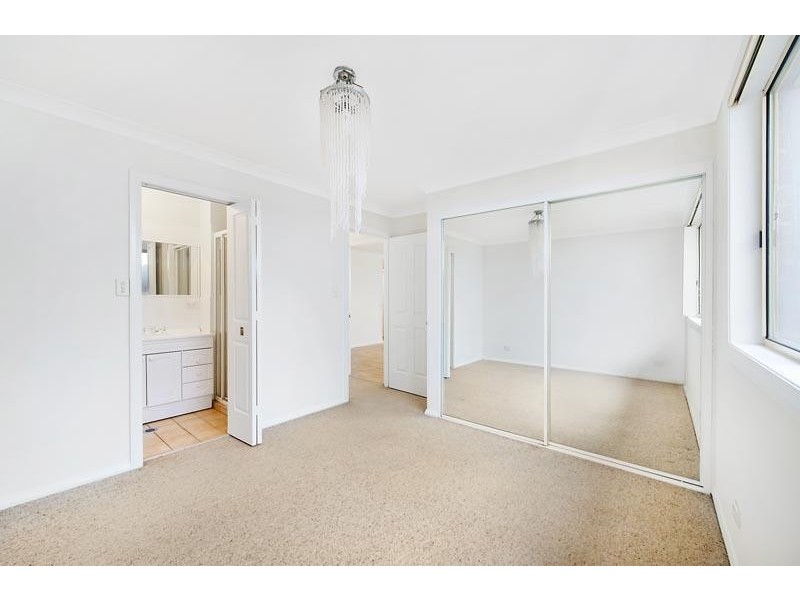 89a Campbell Parade, Manly Vale NSW 2093