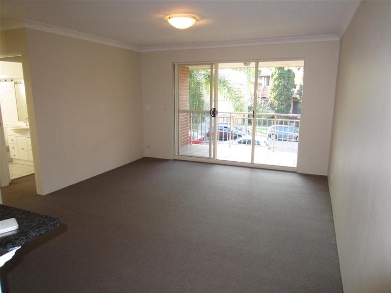 10/5-7 Gulliver Street, Brookvale NSW 2100