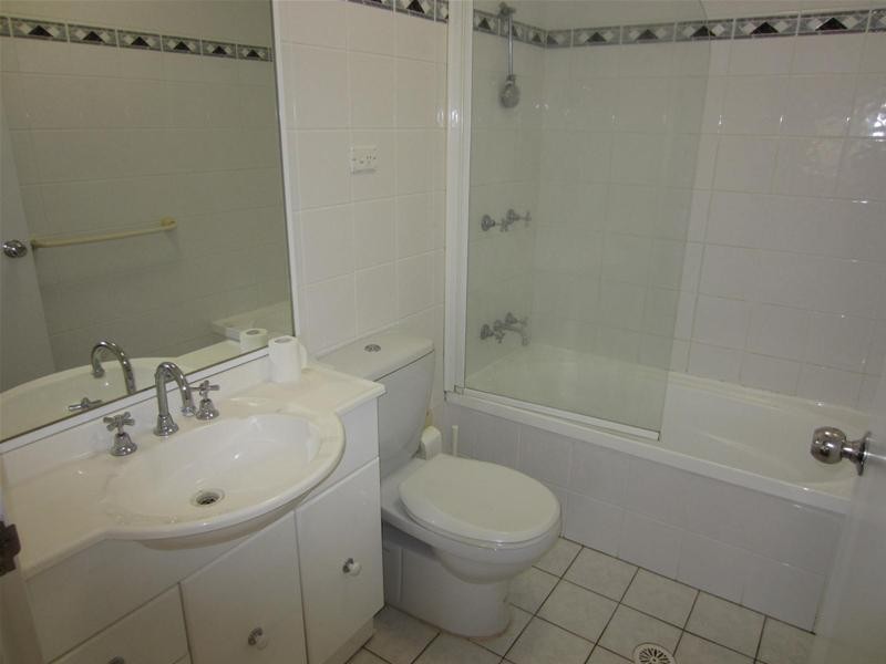 10/5-7 Gulliver Street, Brookvale NSW 2100