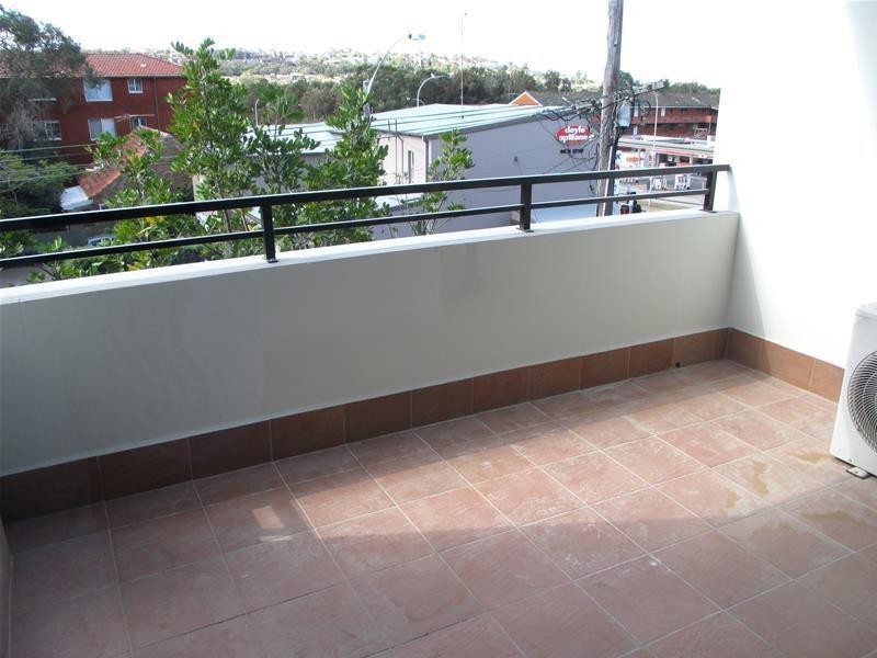 11/3-11 Hawkesbury Avenue, Dee Why NSW 2099