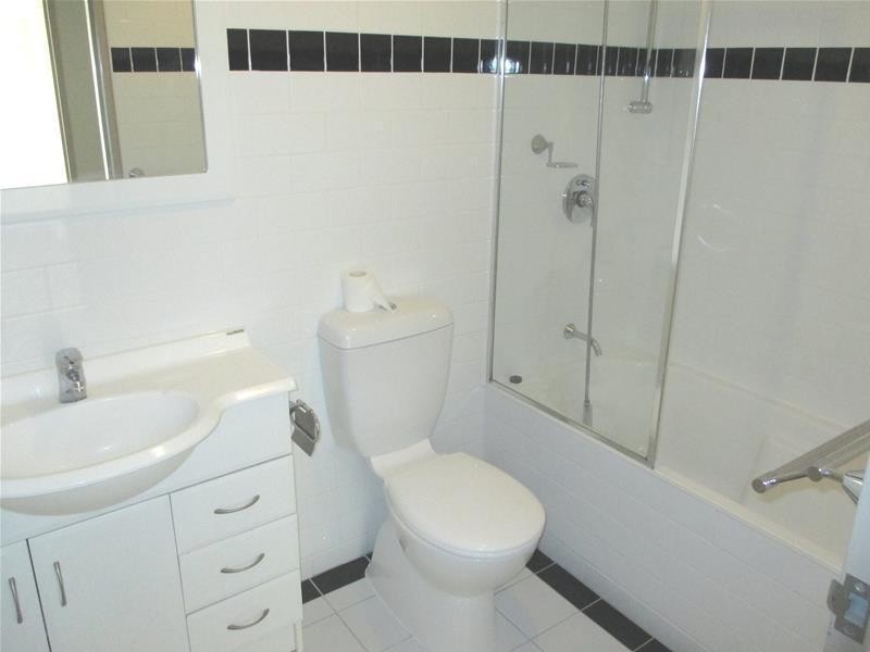 11/3-11 Hawkesbury Avenue, Dee Why NSW 2099