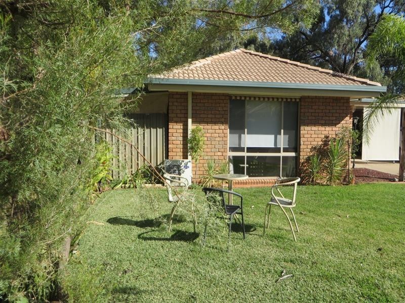 12 Leonda Village, Buronga NSW 2739