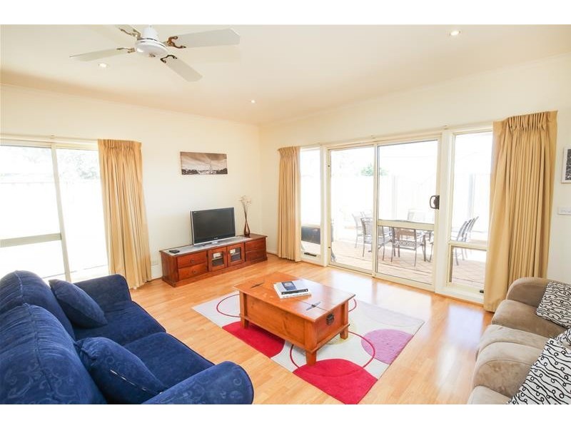 33A Cherry Avenue, Mildura VIC 3500
