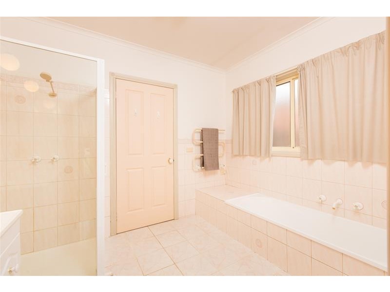 7 Jodie Court, Mildura VIC 3500