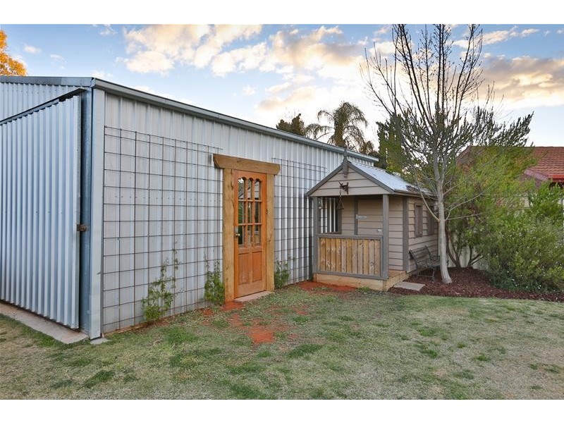 6 Merinda Court, Mildura VIC 3500