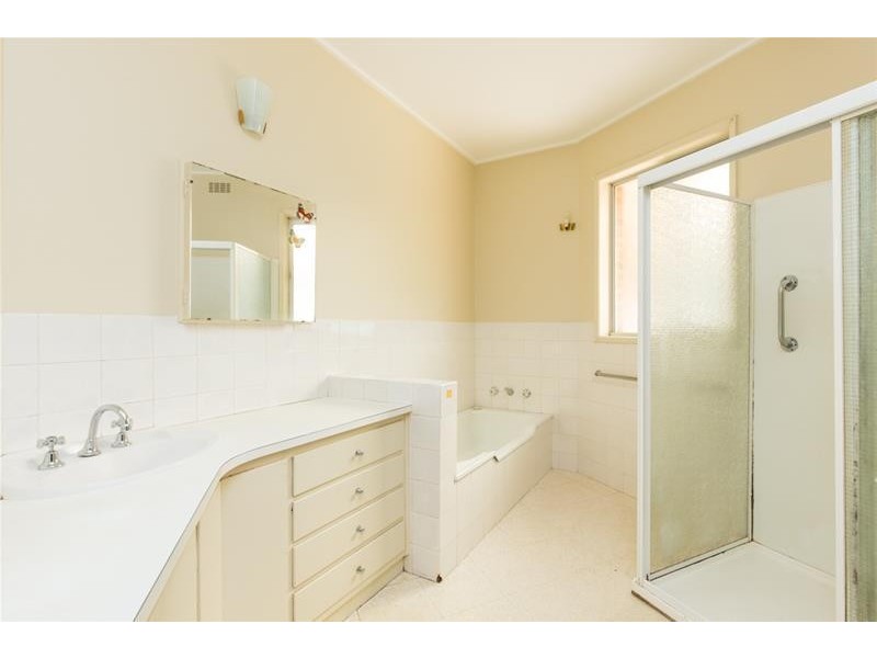 3 Elizabeth Court, Mildura VIC 3500