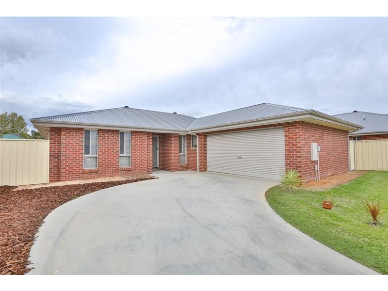 6 Tower Gardens, Mildura VIC 3500