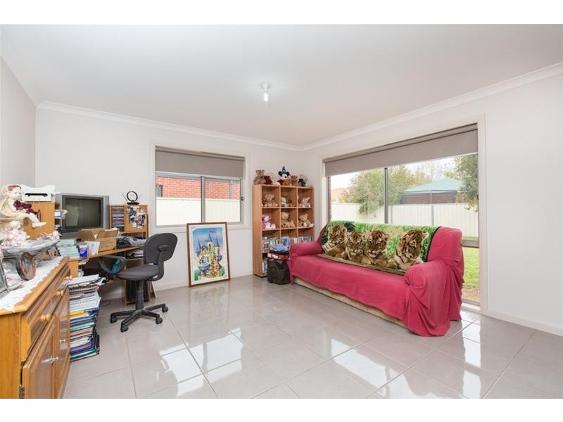 6 Tower Gardens, Mildura VIC 3500