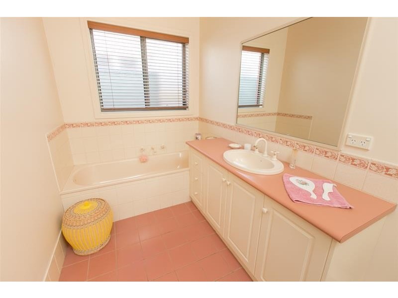 96 Riverside Avenue, Mildura VIC 3500