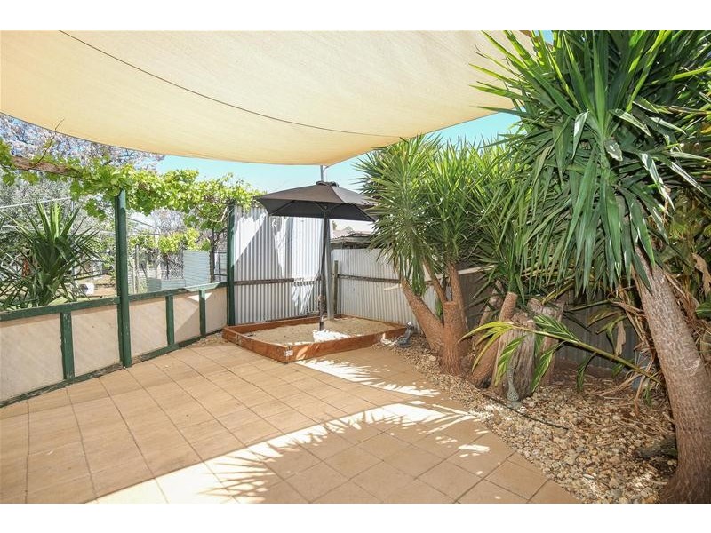 14 Neilpo Street, Dareton NSW 2717