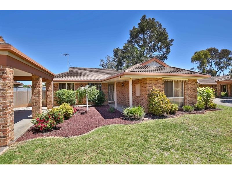 13 Palm Terrace, Mildura VIC 3500