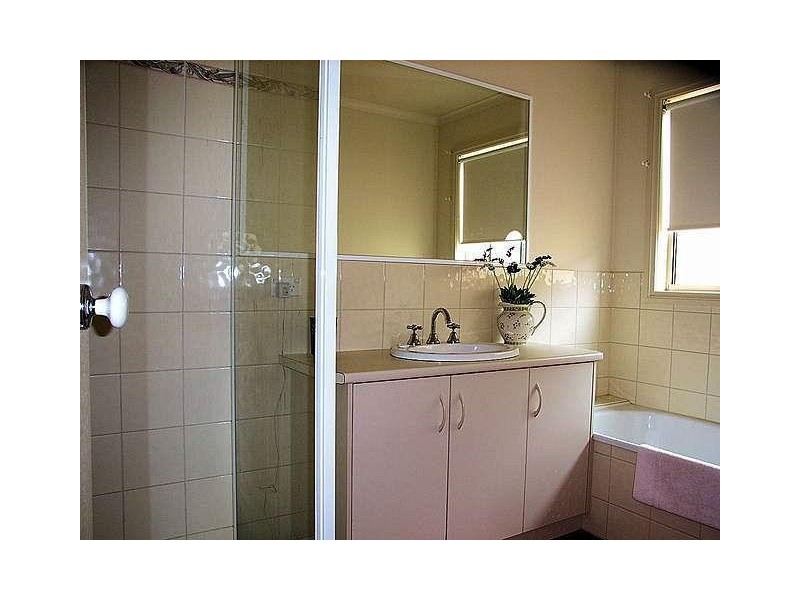 7 Lavender Court, Mildura VIC 3500