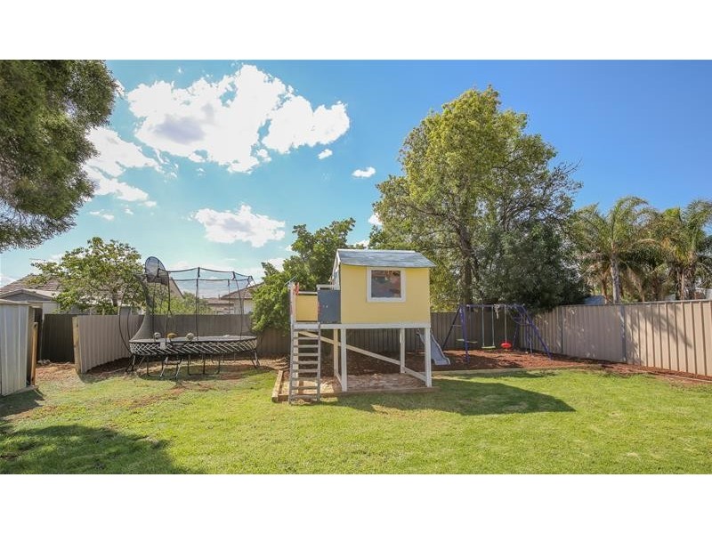 19 Kelvin Avenue, Mildura VIC 3500