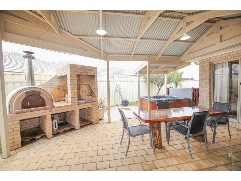 5 Spitfire Court, Mildura VIC 3500