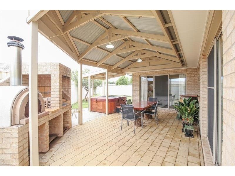 5 Spitfire Court, Mildura VIC 3500