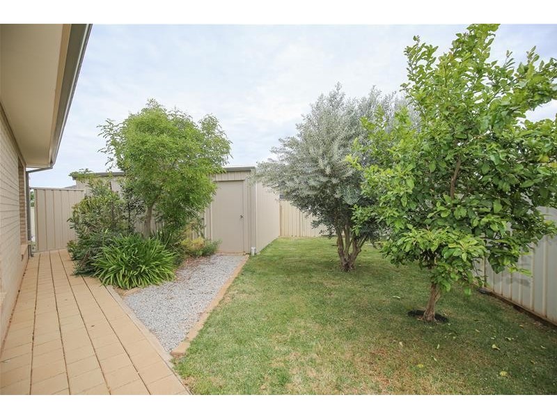 5 Spitfire Court, Mildura VIC 3500