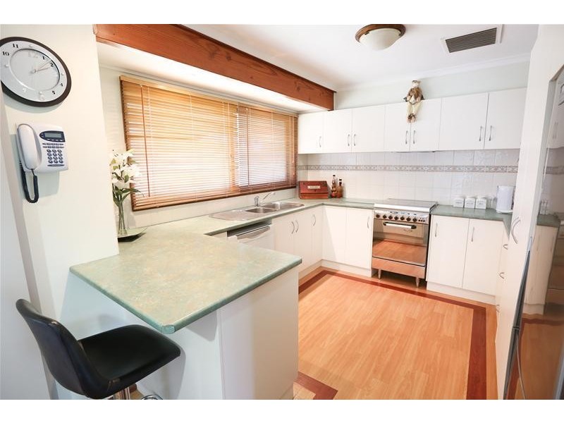 16 Coleman Avenue, Mildura VIC 3500