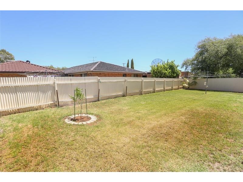 16 Coleman Avenue, Mildura VIC 3500