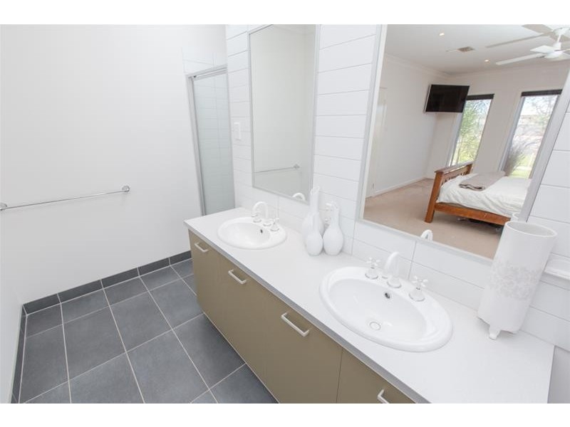 506 Walnut Avenue, Mildura VIC 3500