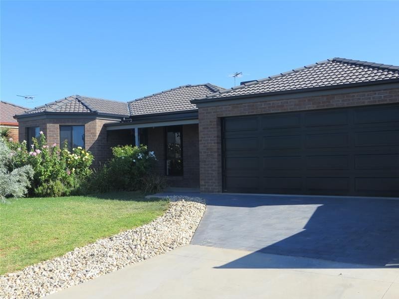 20 Suffolk Drive, Mildura VIC 3500
