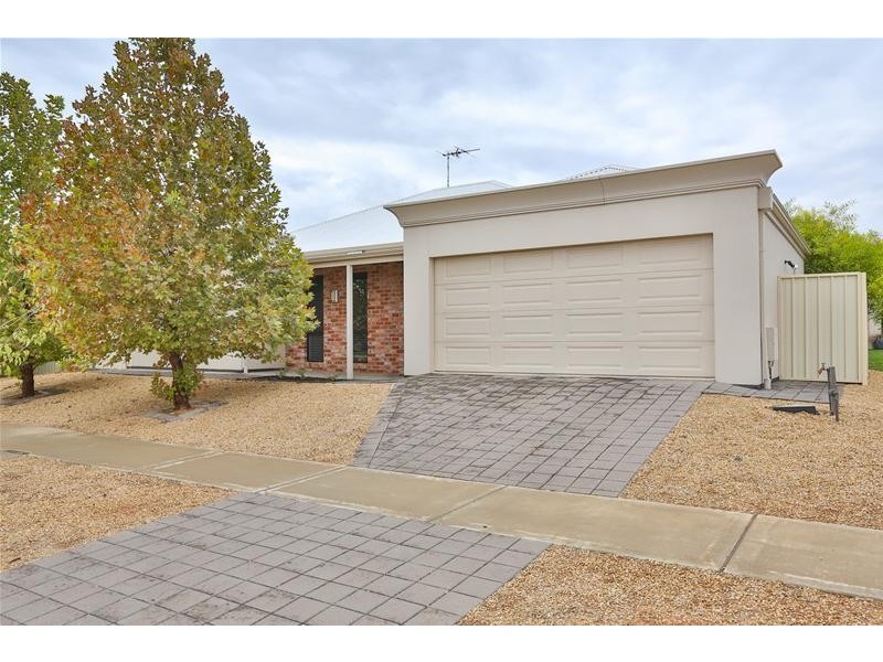 33 Carfora Drive, Mildura VIC 3500
