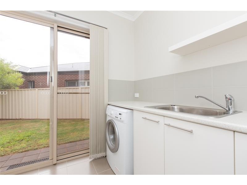 33 Carfora Drive, Mildura VIC 3500