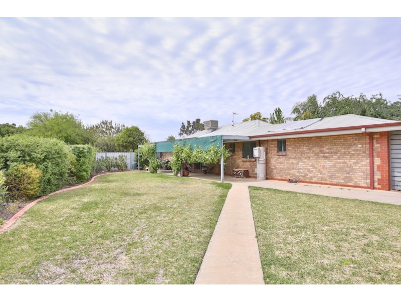 16 Pevensey Grove, Mildura VIC 3500