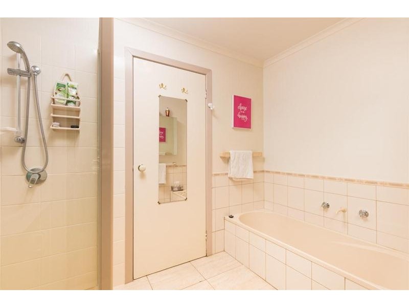 16 Caffrey Court, Irymple VIC 3498