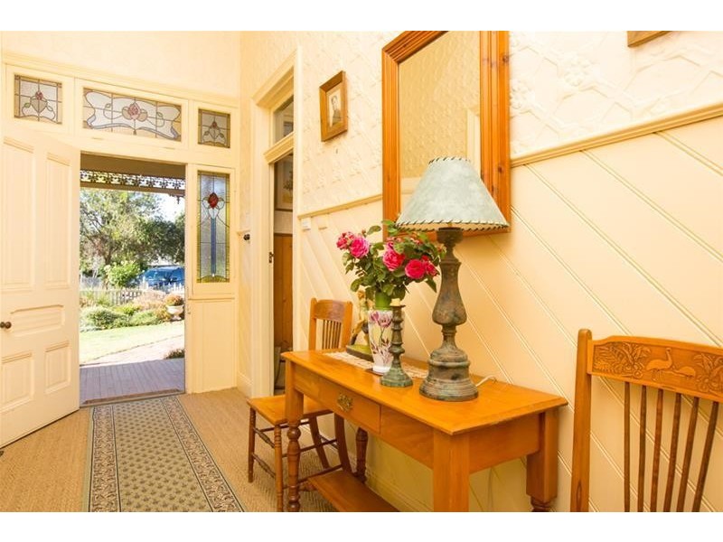 38 Pickering Street, Ouyen VIC 3490