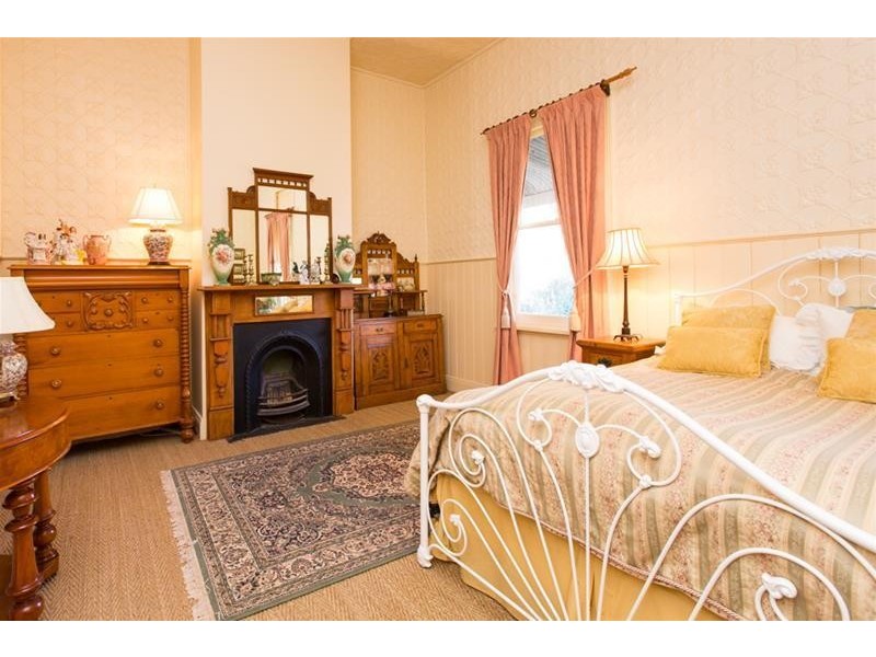 38 Pickering Street, Ouyen VIC 3490