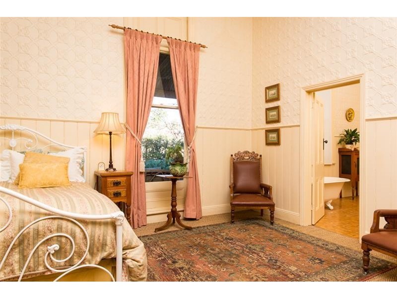 38 Pickering Street, Ouyen VIC 3490